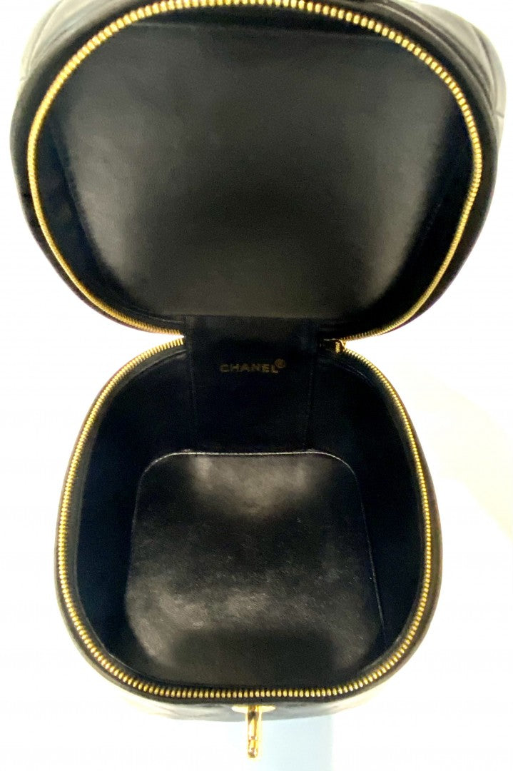 Chanel Lambskin Vanity Box Bag image 3