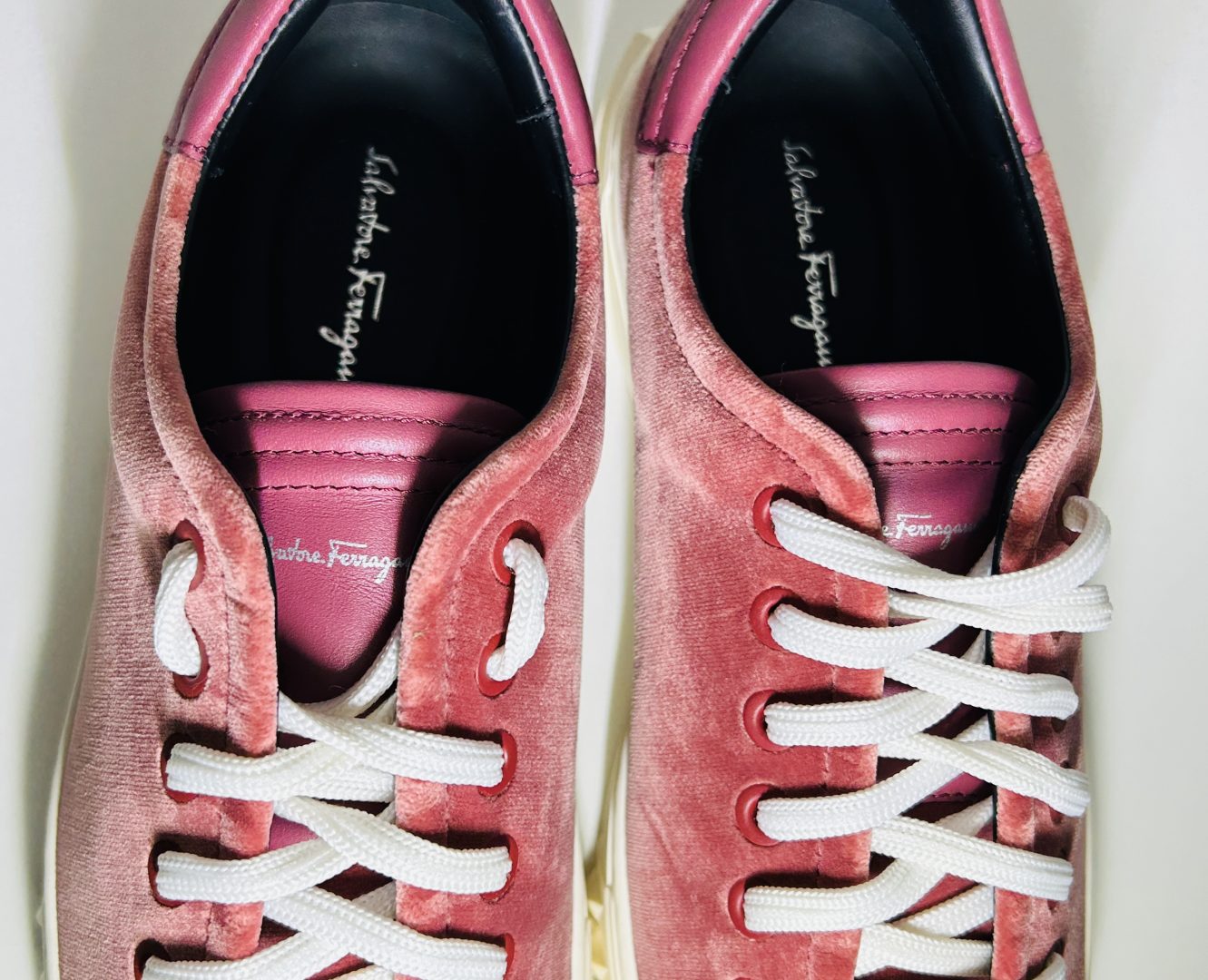 Salvatore Ferragamo Burgundy Low Top Sneakers image 2