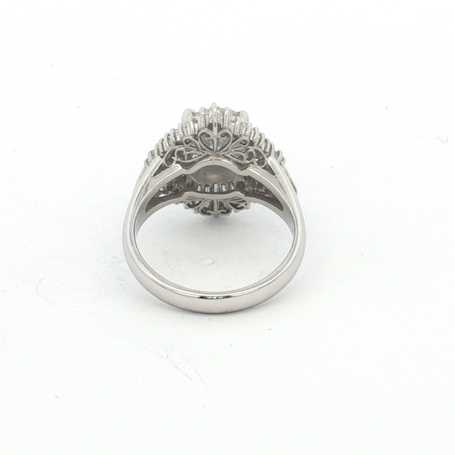 Platinum 2.66ct Diamond Cluster Ring