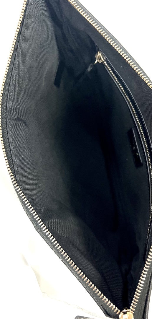 Chanel Quilted Caviar Boy Clutch image 4