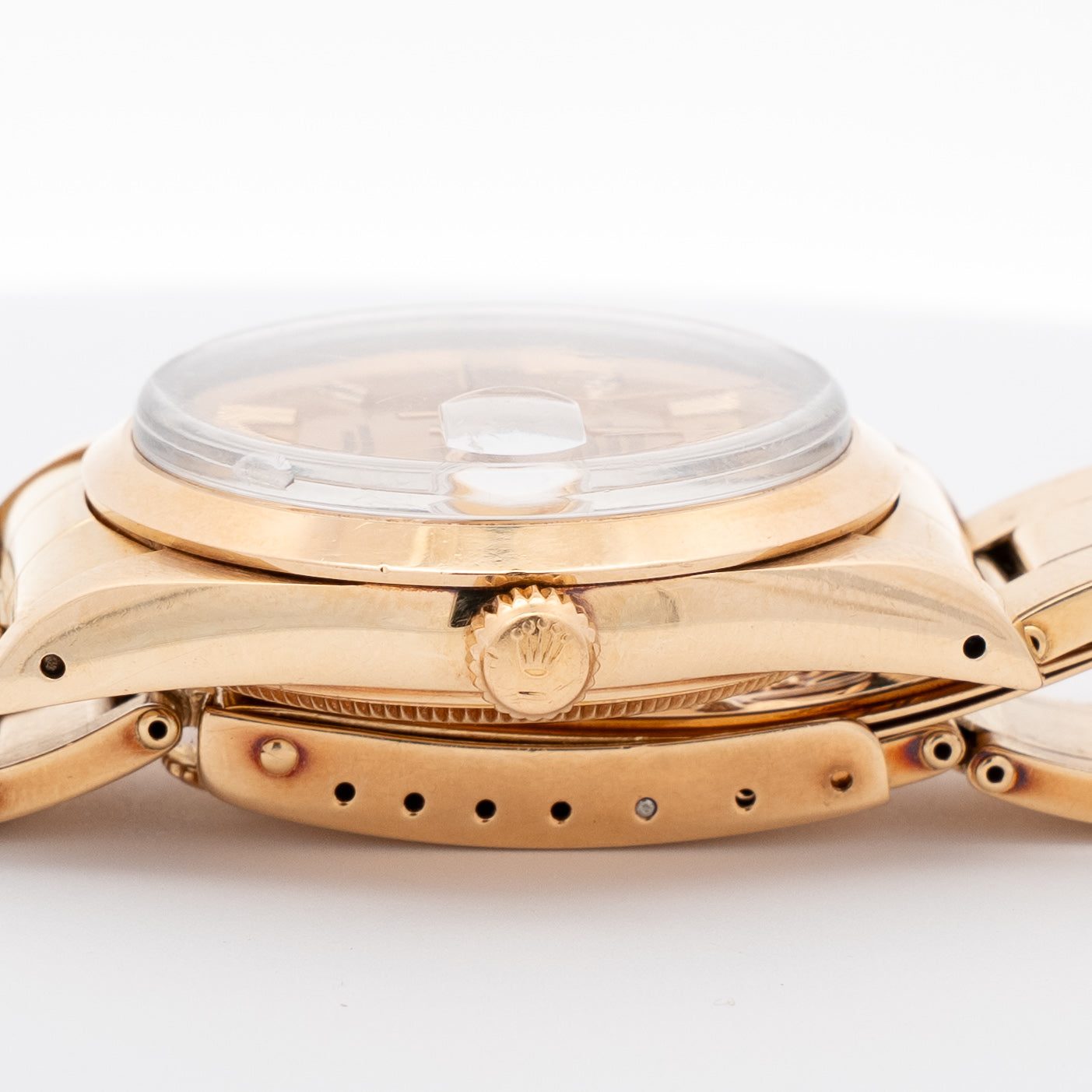 Rolex Oyster Perpetual Date Yellow Gold Watch