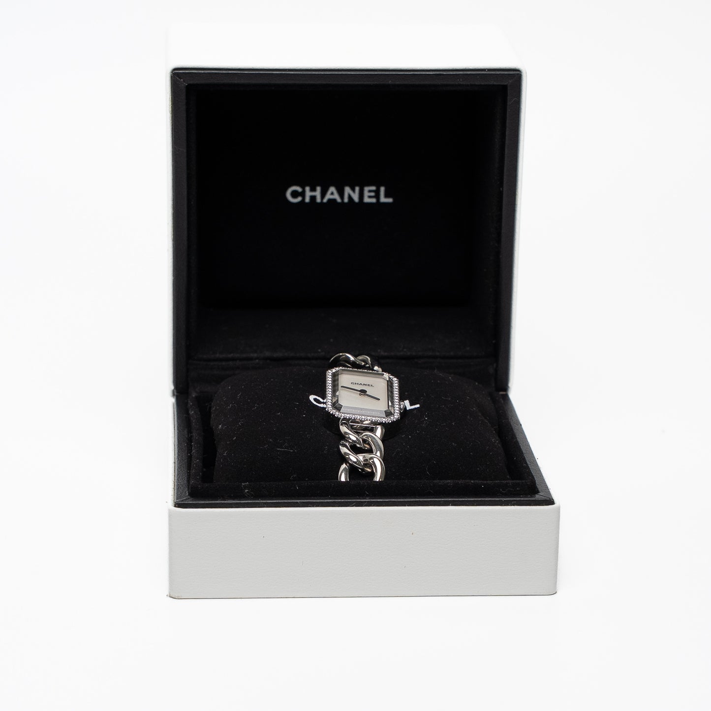 Chanel Première Diamond Chain Mother Pearl Watch