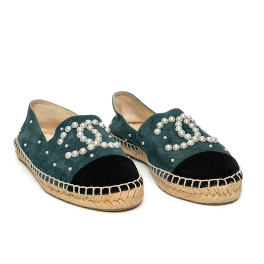 Chanel Pearl Logo Green Suede Espadrilles
