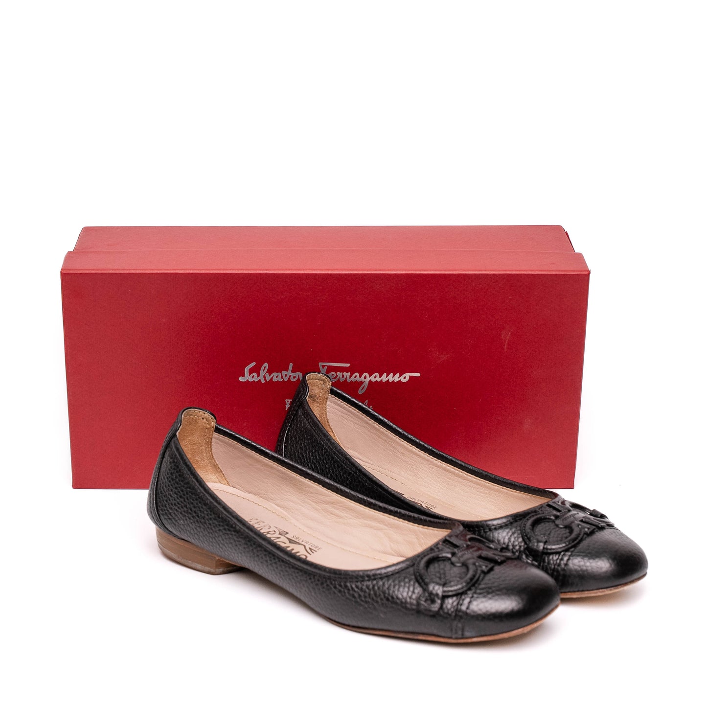 Salvatore Ferragamo Black Leather Ballet Flats