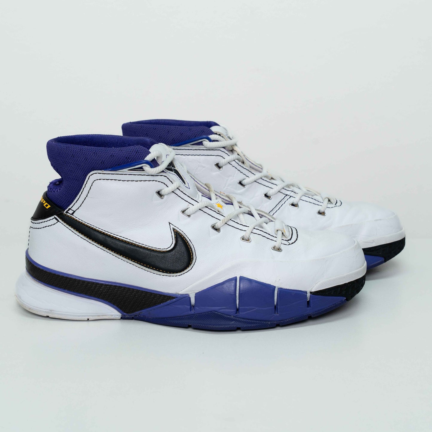 Nike Kobe 1 Proto Hi-Top Basketball Sneakers