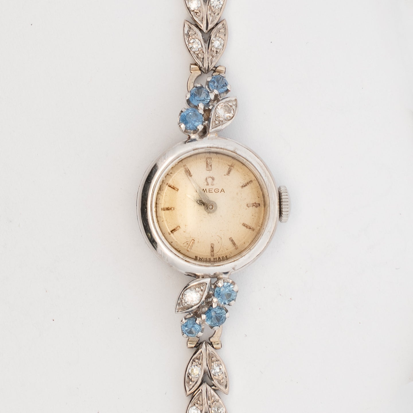 Omega Ladies Vintage Diamond & Sapphire 18ct Gold Watch