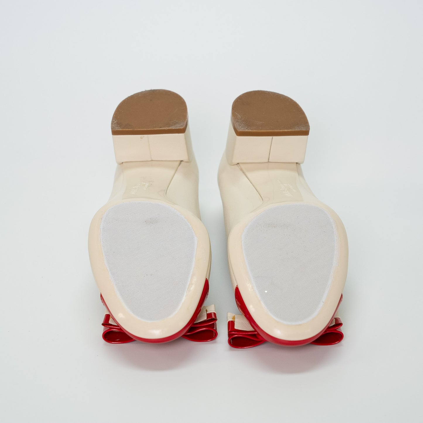 Salvatore Ferragamo Vara Bow Cap-Toe Pumps