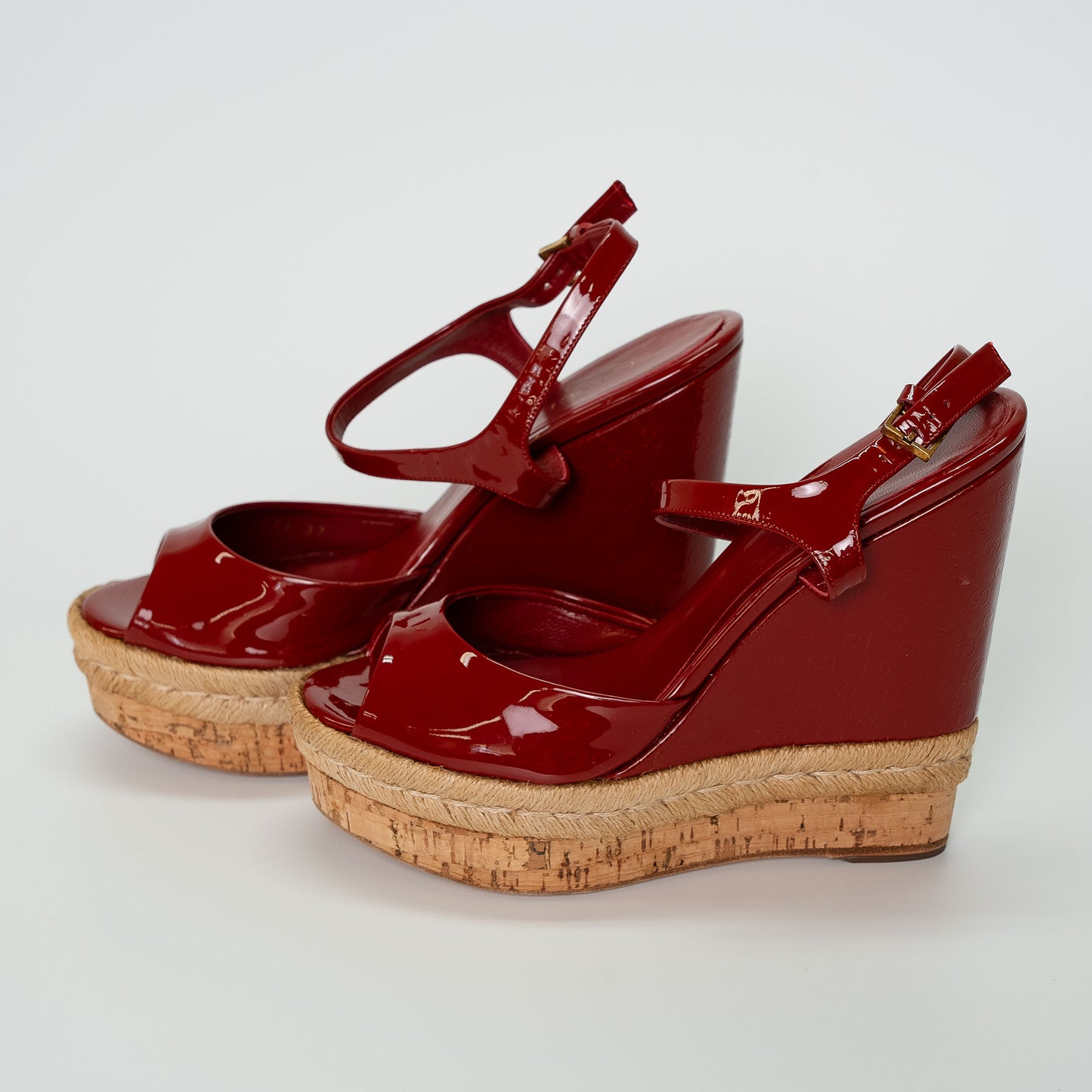 Gucci Vernice Red Microguccissima Patent Wedge Sandals