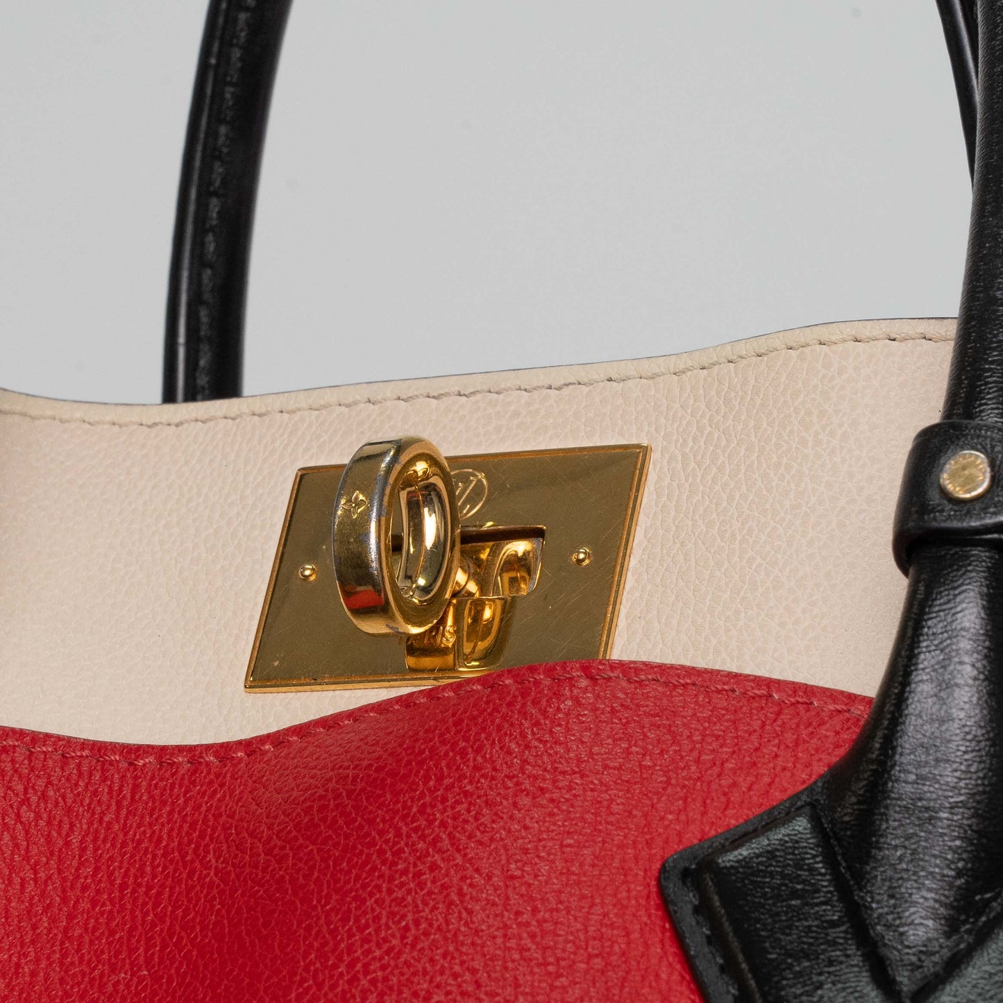 Louis Vuitton Montaigne MM Monogram Empreinte Handbag