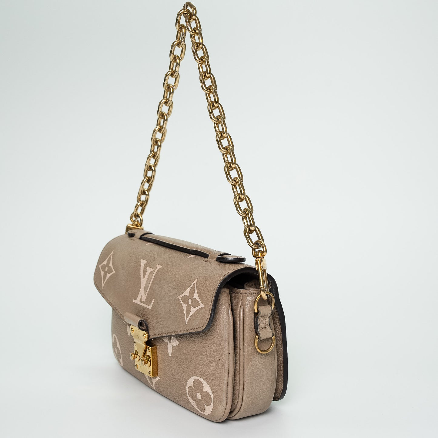 Louis Vuitton Pochette Métis East West Tourterelle Monogram Empreinte Handbag