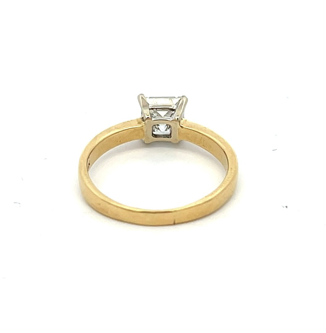18ct Yellow & White Gold 1.00ct Diamond Solitaire Ring image 3