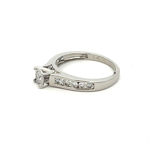 14ct White Gold 0.65ct Diamond Ring image 1