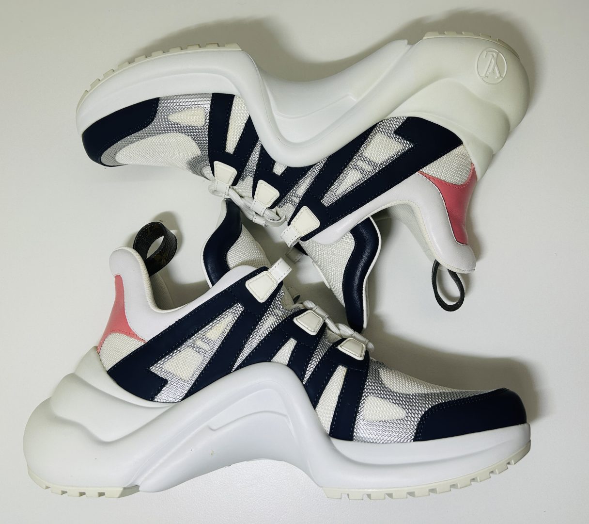 Louis Vuitton Archlight Sneakers – White/Navy/Pink image 2