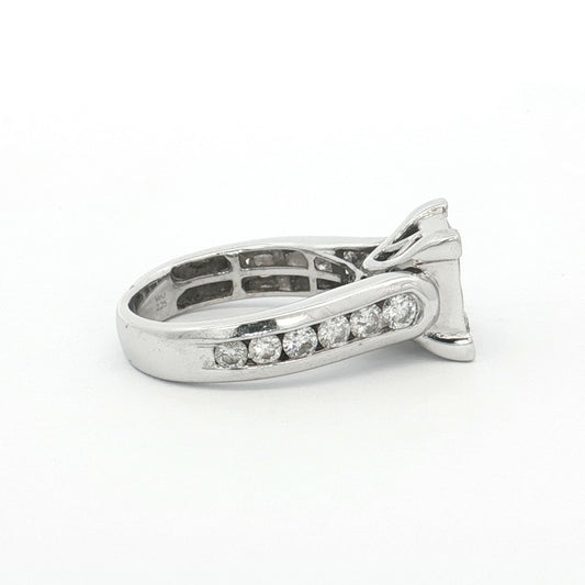 White Gold 2.25ct Princess & Round Brilliant Diamond Engagement Ring