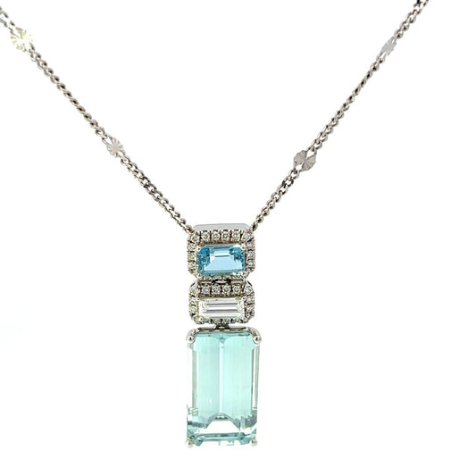 18ct White Gold 8.10ct Aquamarine & 0.53ct Diamond Pendant with Fancy Curb Link Chain Necklet image 0