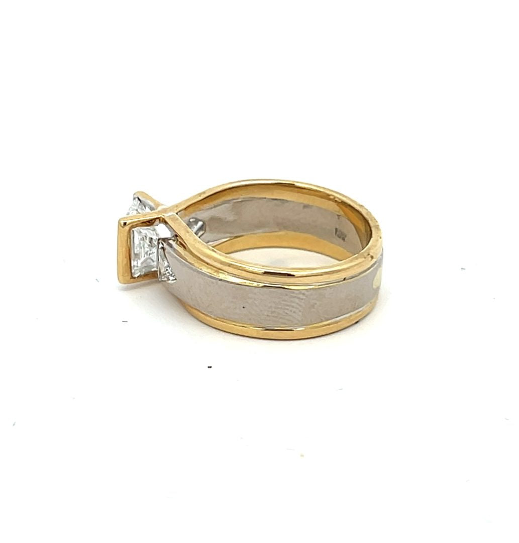 18ct Yellow &amp; White Gold 1.20ct Diamond V-Channel Set Two Tone Ring image 3