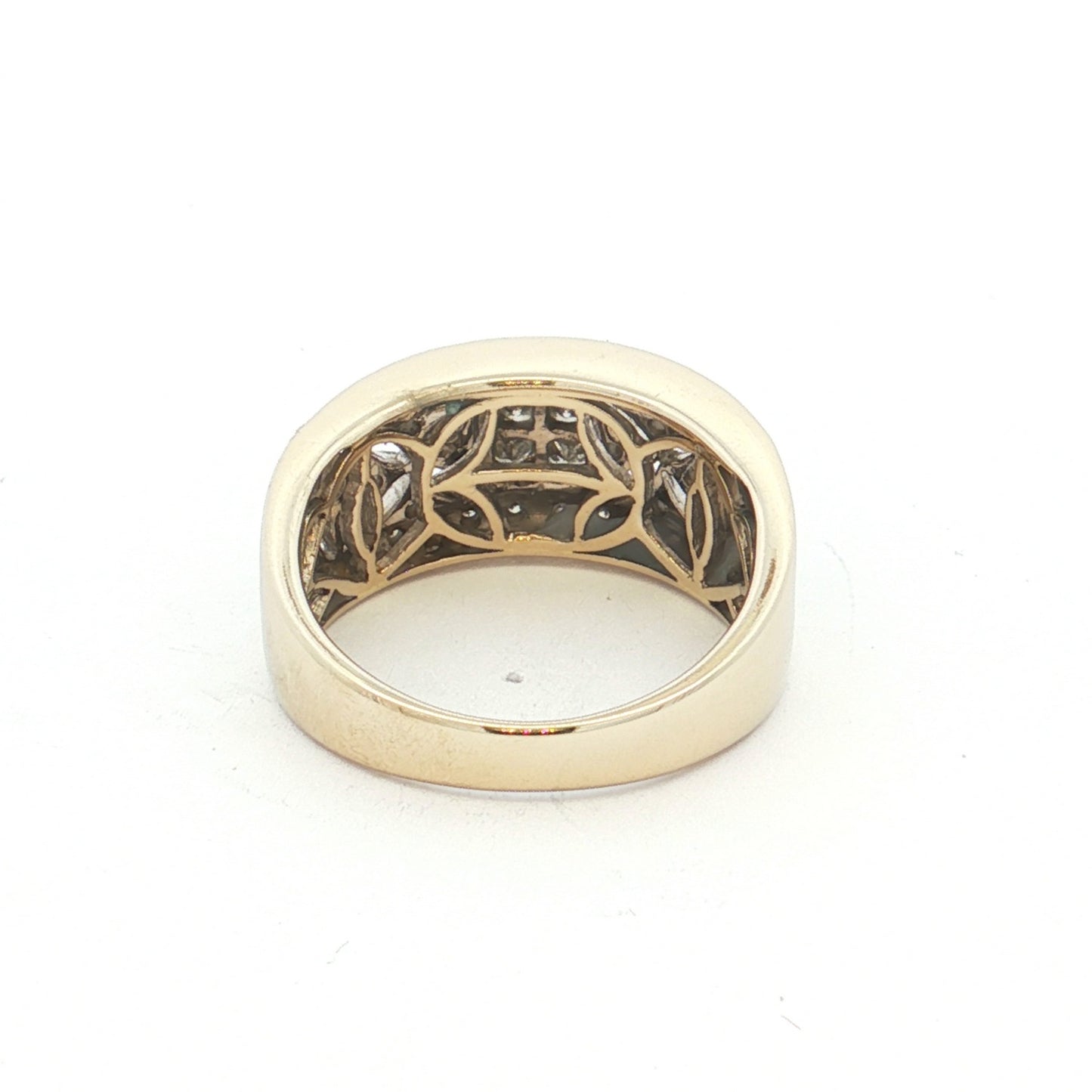 White Gold Princess & Round Brilliant Diamond Cluster Ring