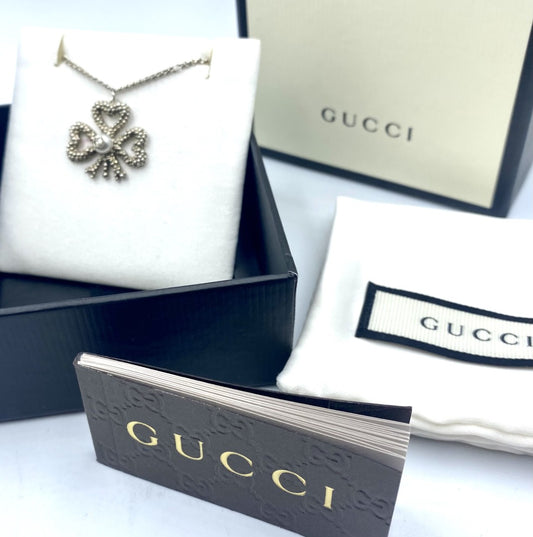 Gucci Aureco Sterling Silver Pearl Clover Pendant & Necklace image 0