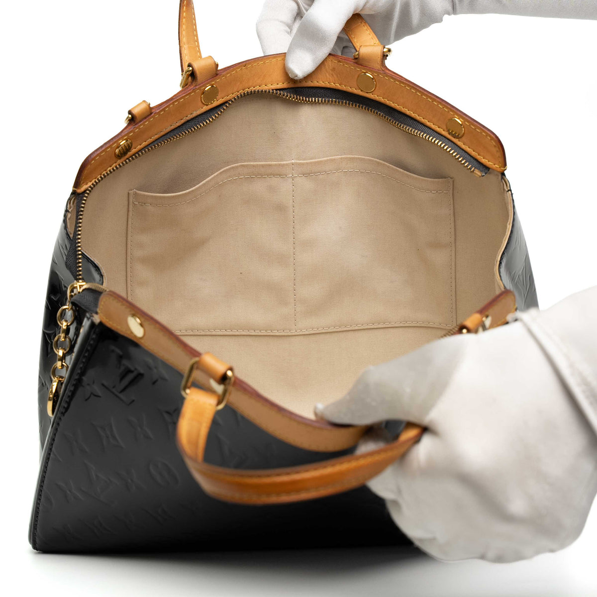 Louis Vuitton Brea MM Black Vernis Bag