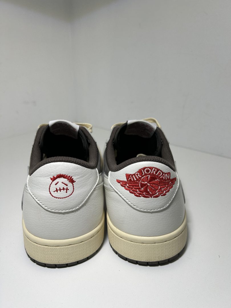 Nike x Travis Scott Air Jordan 1 Low OG 'Reverse Mocha' image 4
