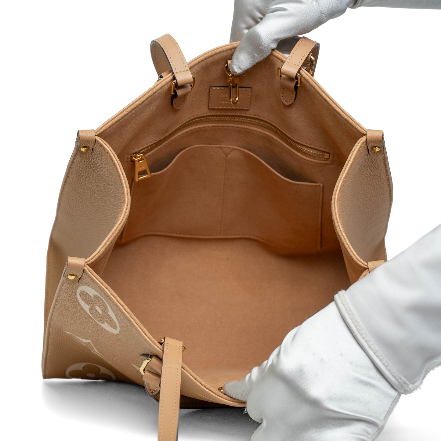 Louis Vuitton OnTheGo MM Arizona Creme Tote