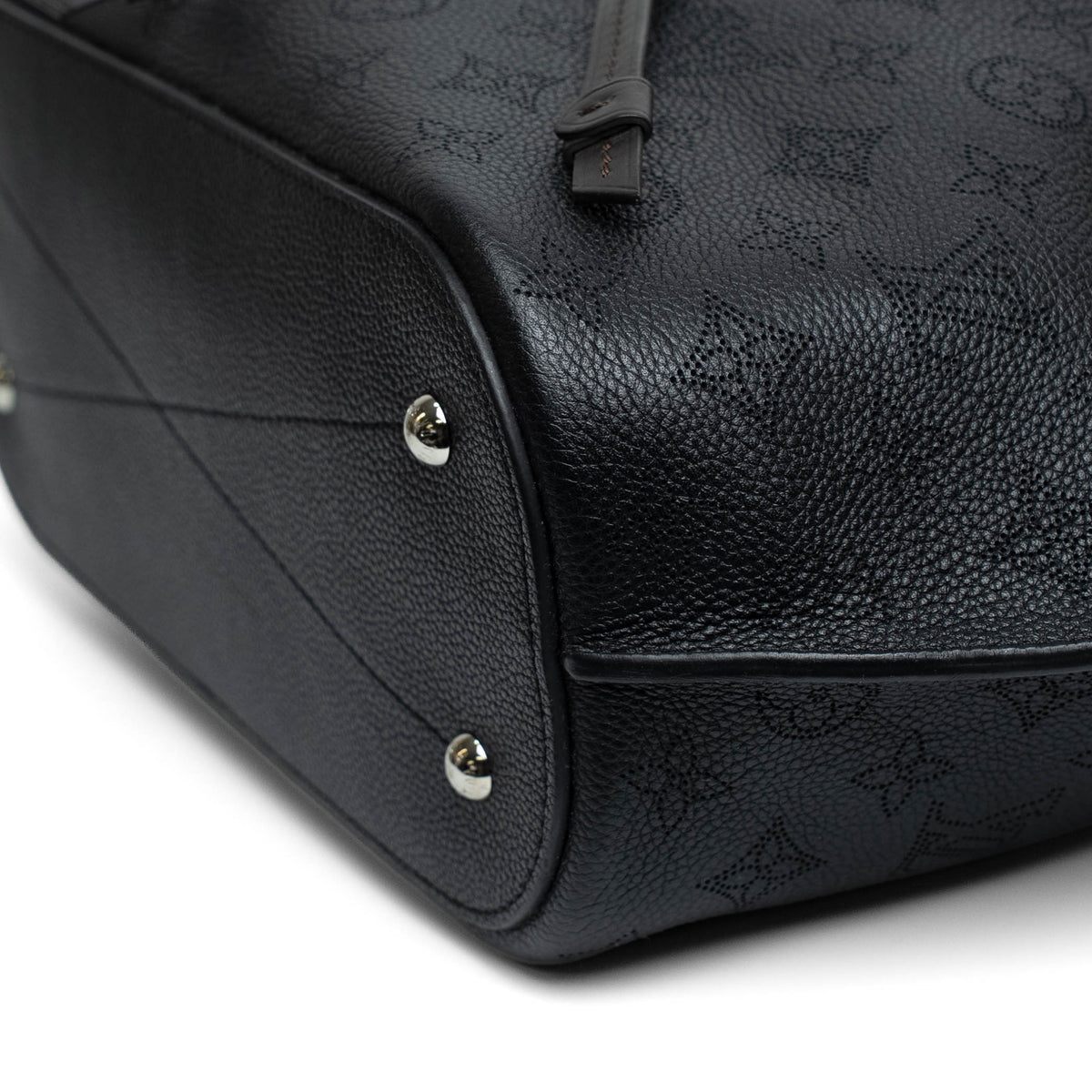 Louis Vuitton Girolata Mahina Leather Tote Black