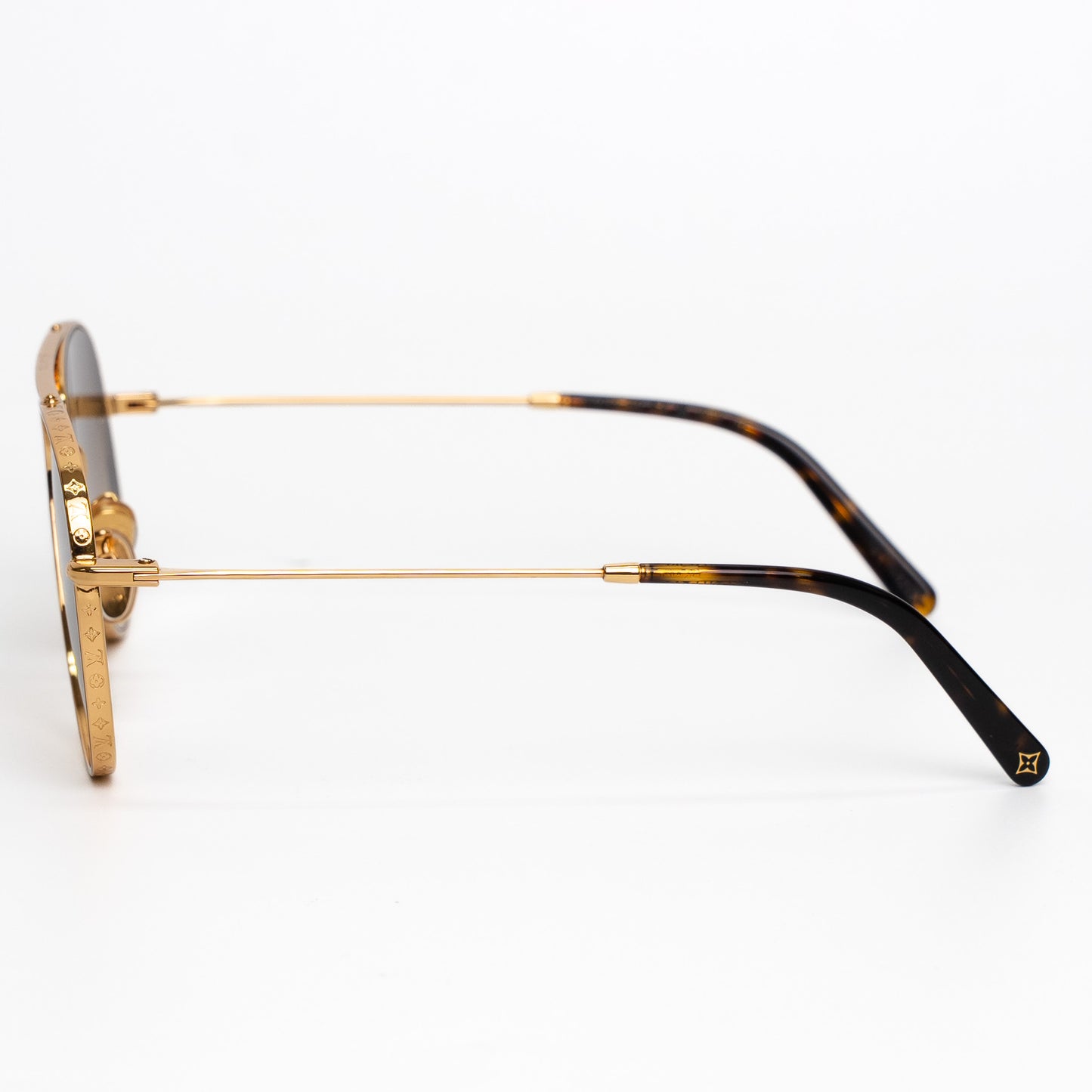 Louis Vuitton LV Pilot Gold Sunglasses