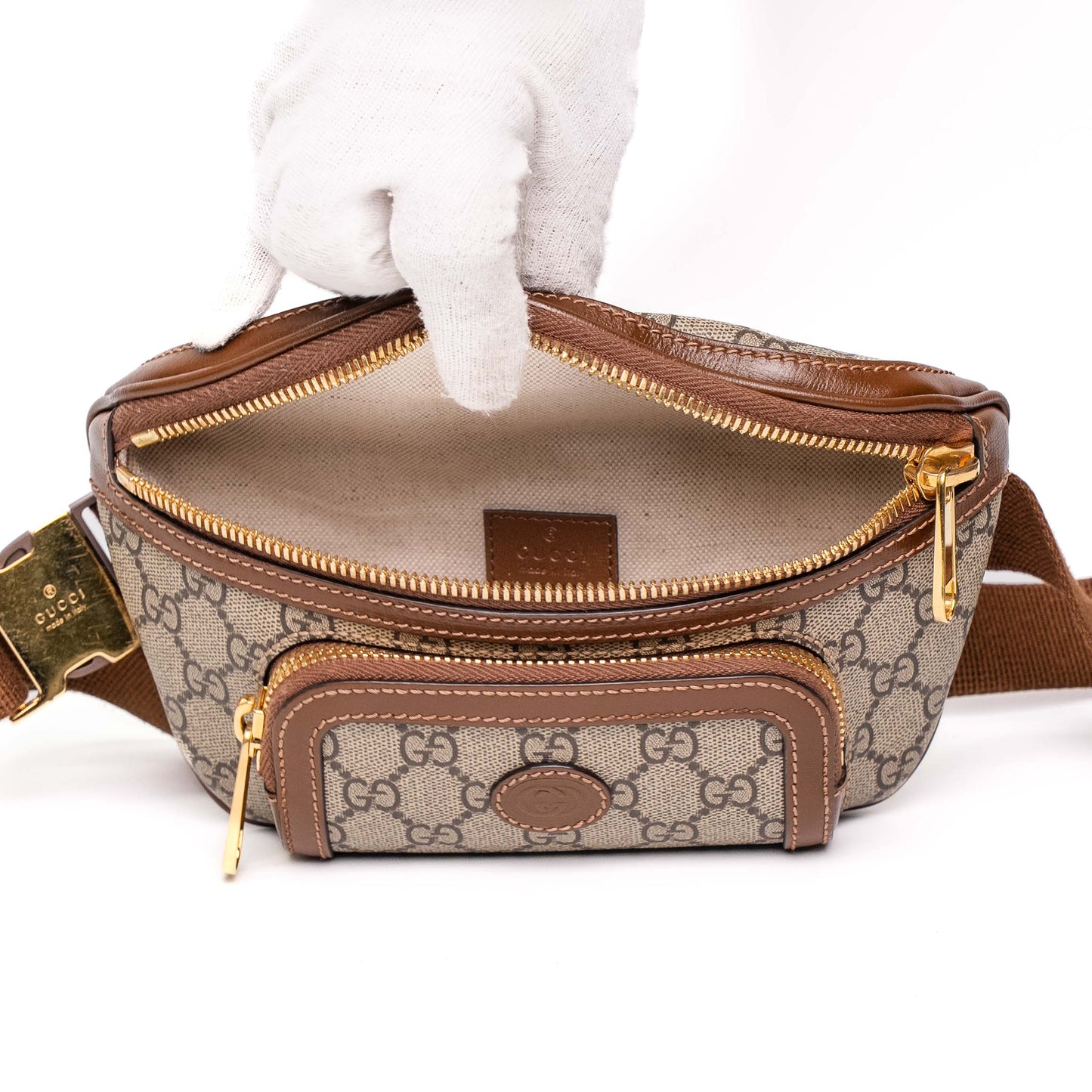 Gucci GG Supreme Interlocking Belt Bag