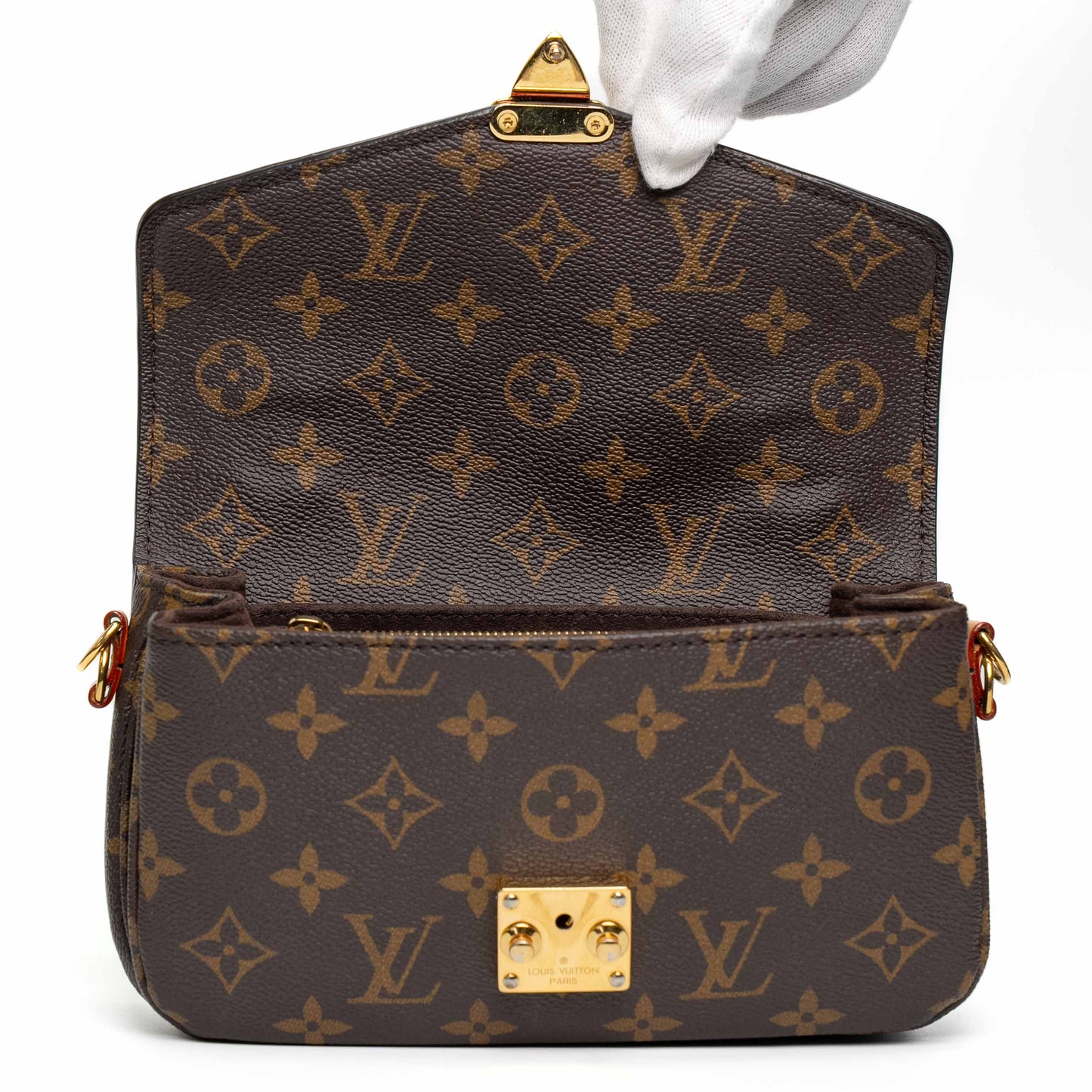 Louis Vuitton Pochette Métis East West Monogram Shoulder Bag