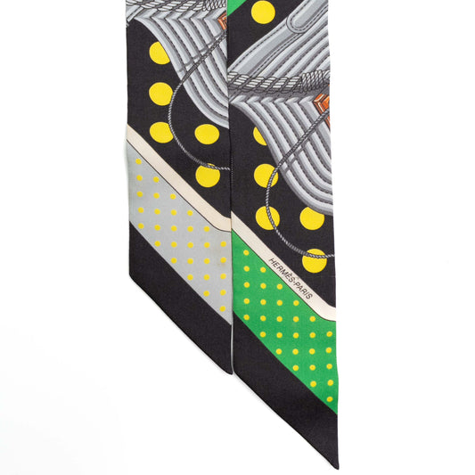 Hermès Clic Clac a Pois Silk Twilly