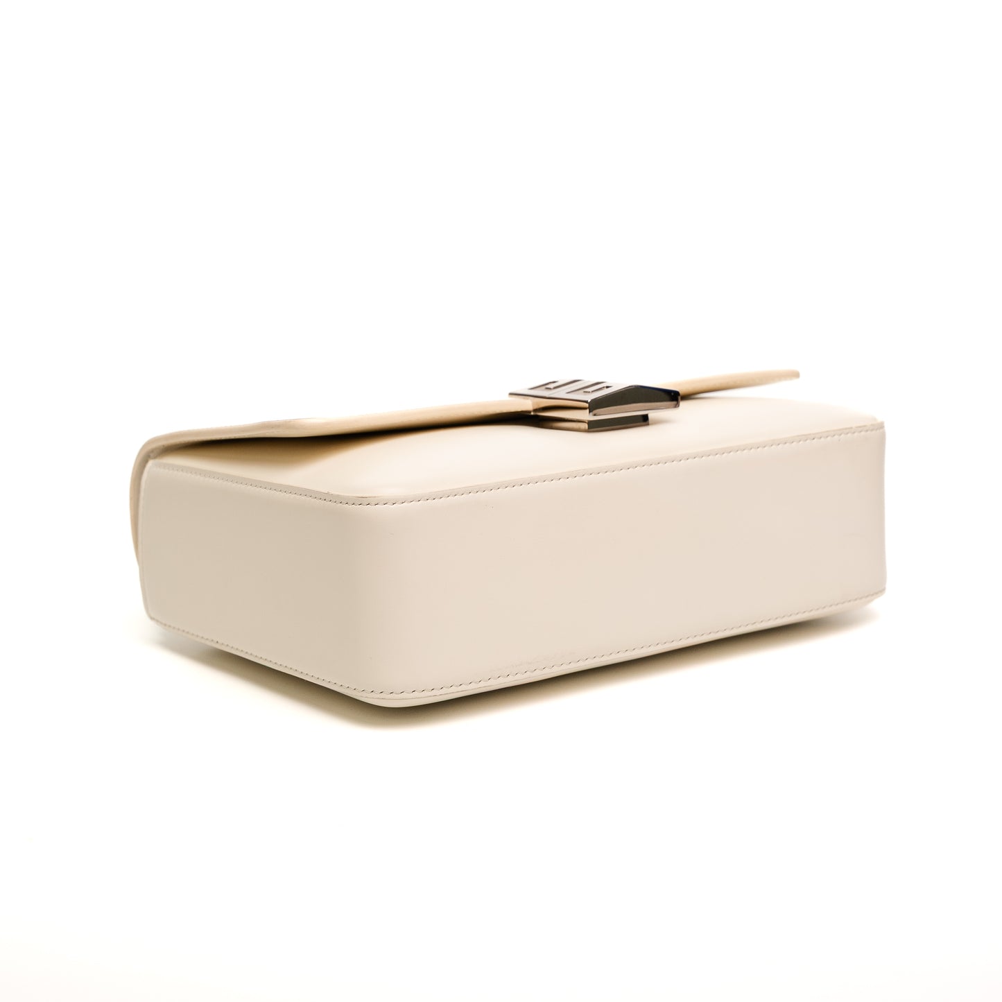 Givenchy Cream Leather Medium Shoulder Bag