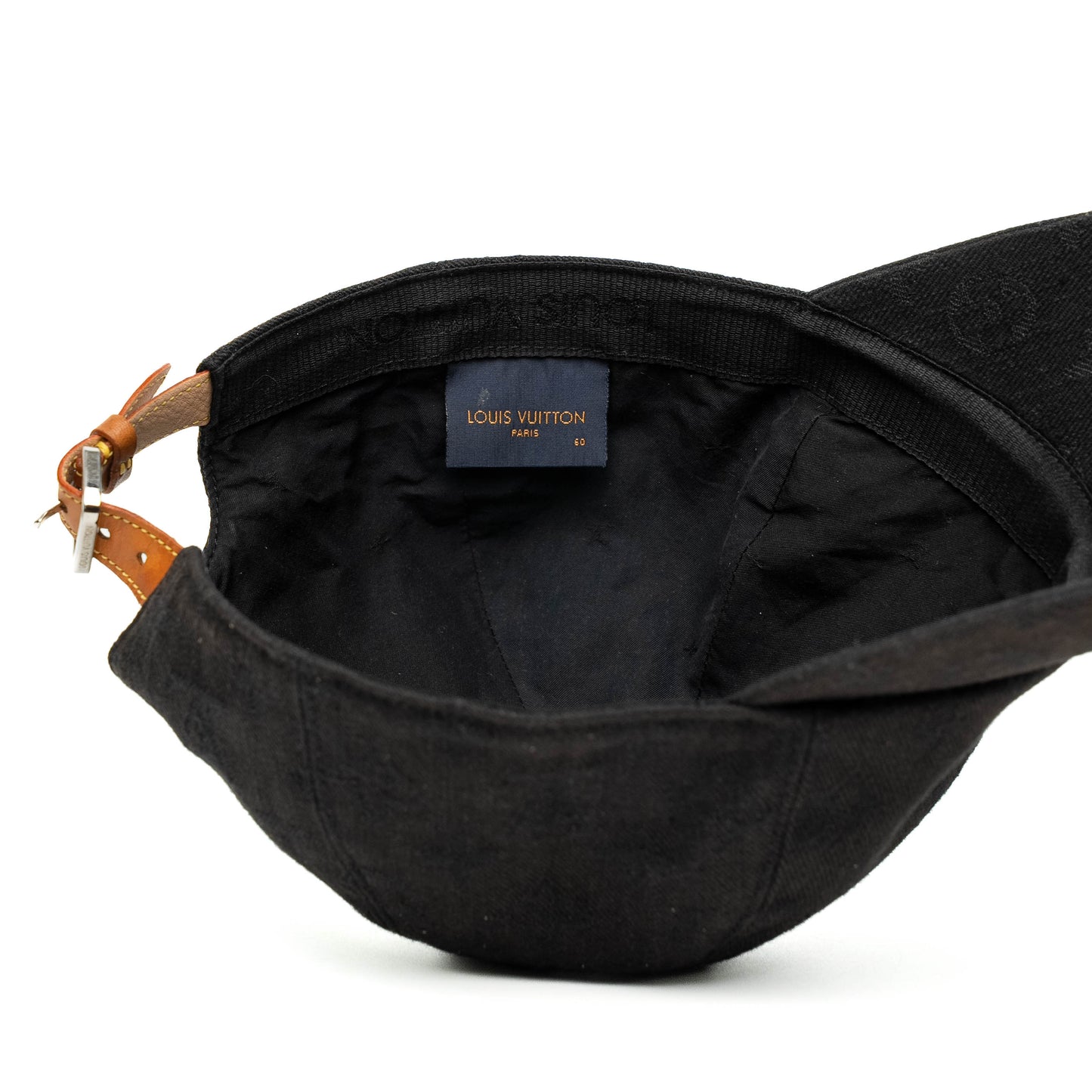 Louis Vuitton Monogram Essential Cap