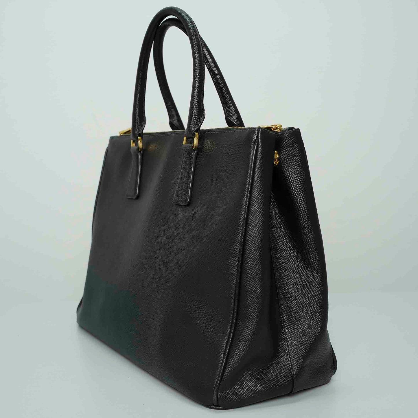 Prada Galleria Medium Tote Bag