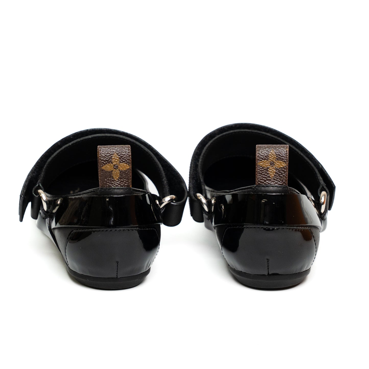 Louis Vuitton Race Logo Pointed Toe Flats