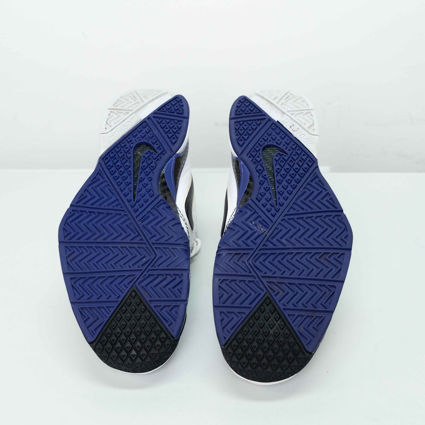 Nike Kobe 1 Proto Hi-Top Basketball Sneakers