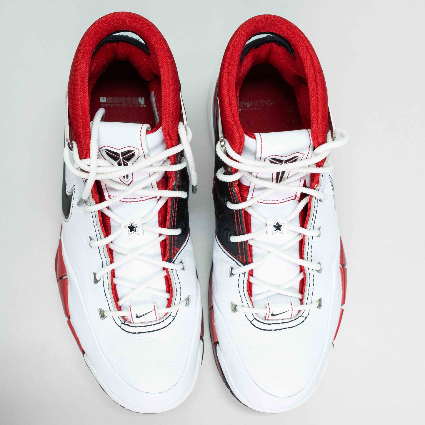 Nike Zoom Kobe 1 Proto Varsity Basketball Sneakers