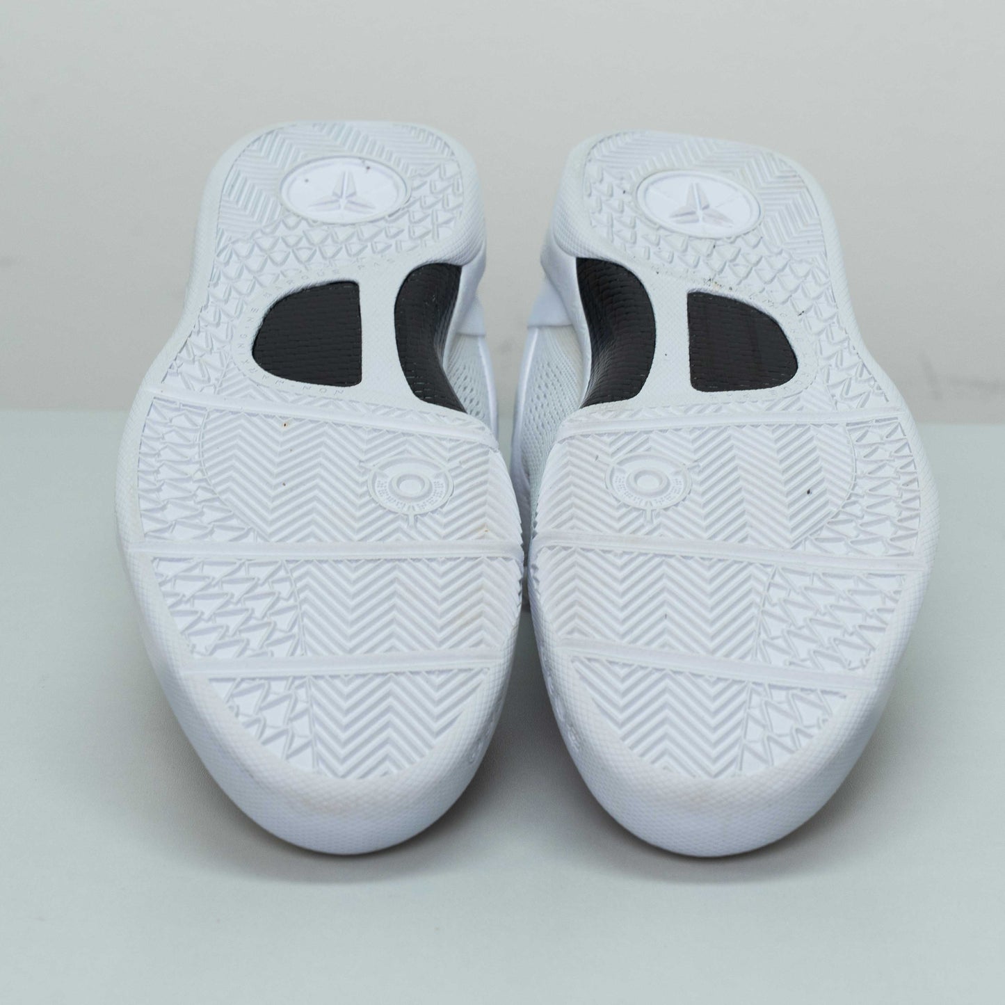 Nike Kobe 8 Proto Halo White Basketball Sneakers