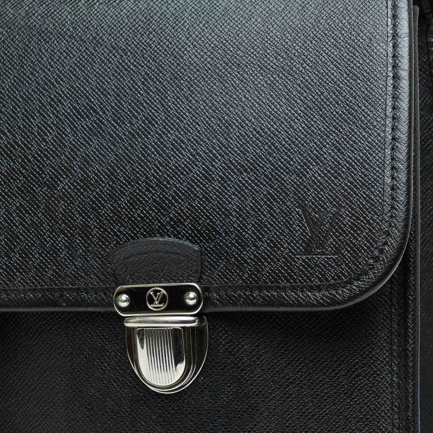 Louis Vuitton Anton Taiga Leather Briefcase Bag
