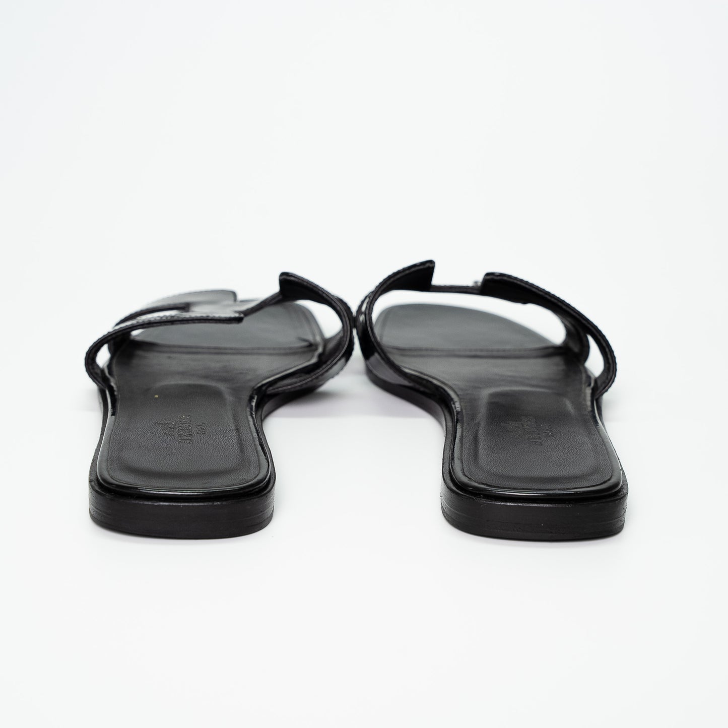 Hermès Black Patent Leather Oran Sandals