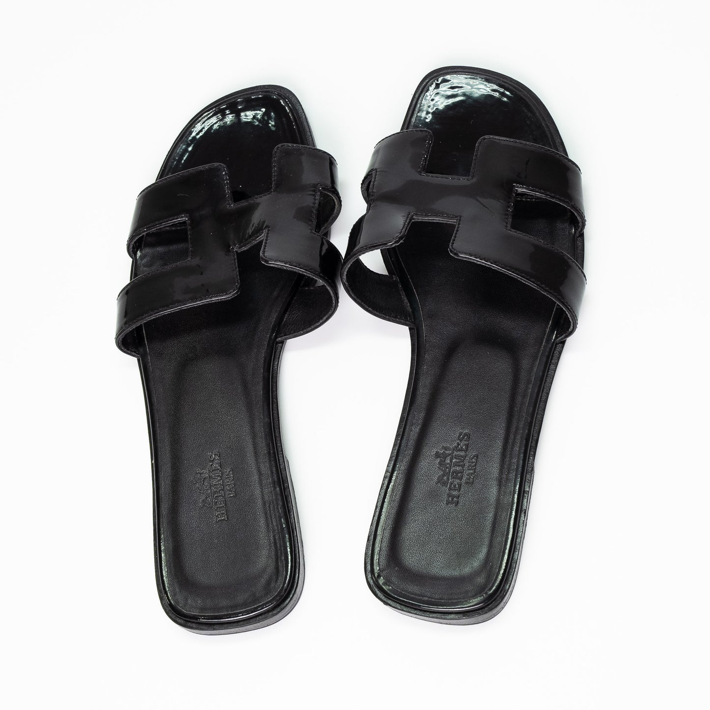 Hermès Black Patent Leather Oran Sandals