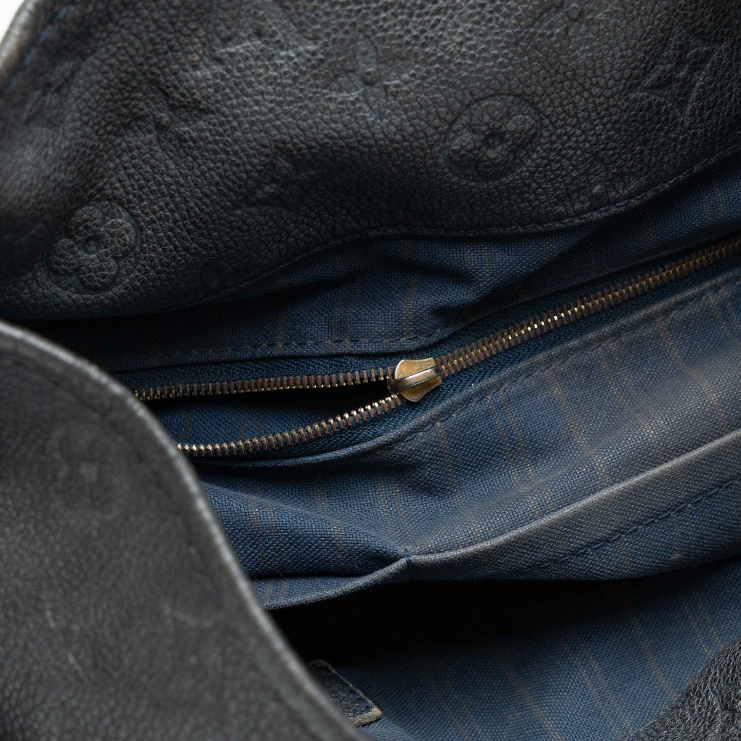 Louis Vuitton Artsy MM Black Empreinte Bag
