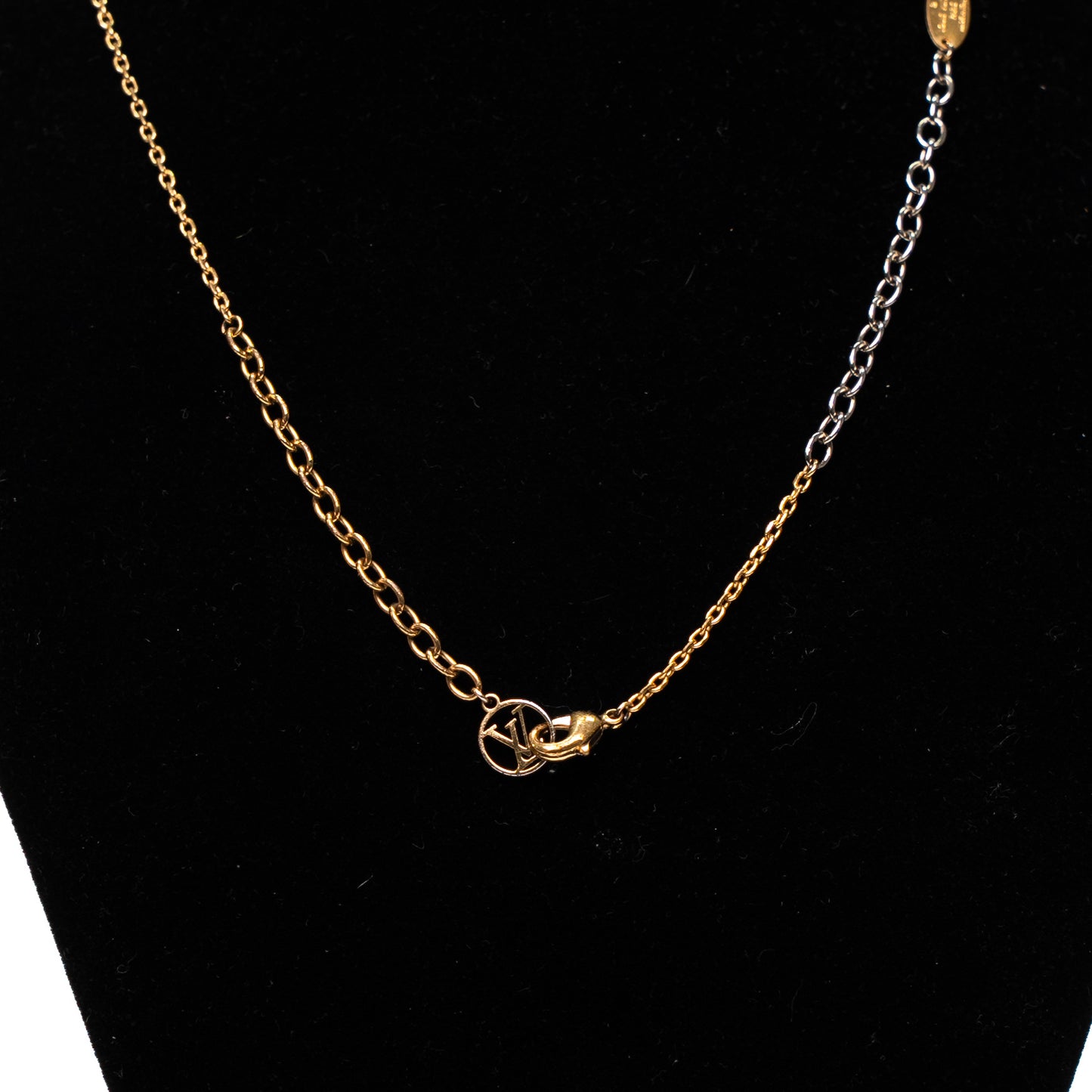Louis Vuitton LV Circle Two-Tone Chain Necklace