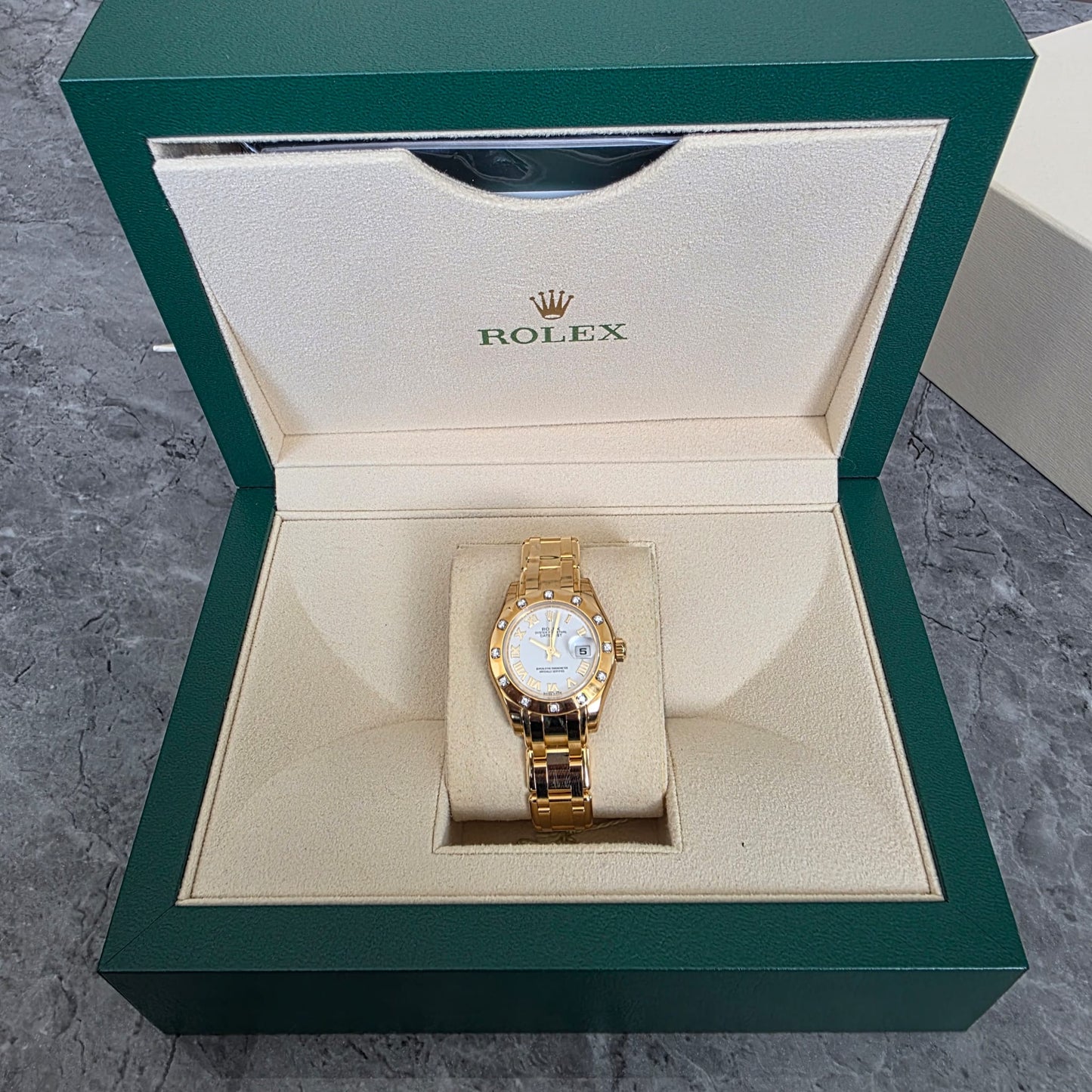 Rolex Pearlmaster 29 Yellow Gold Watch