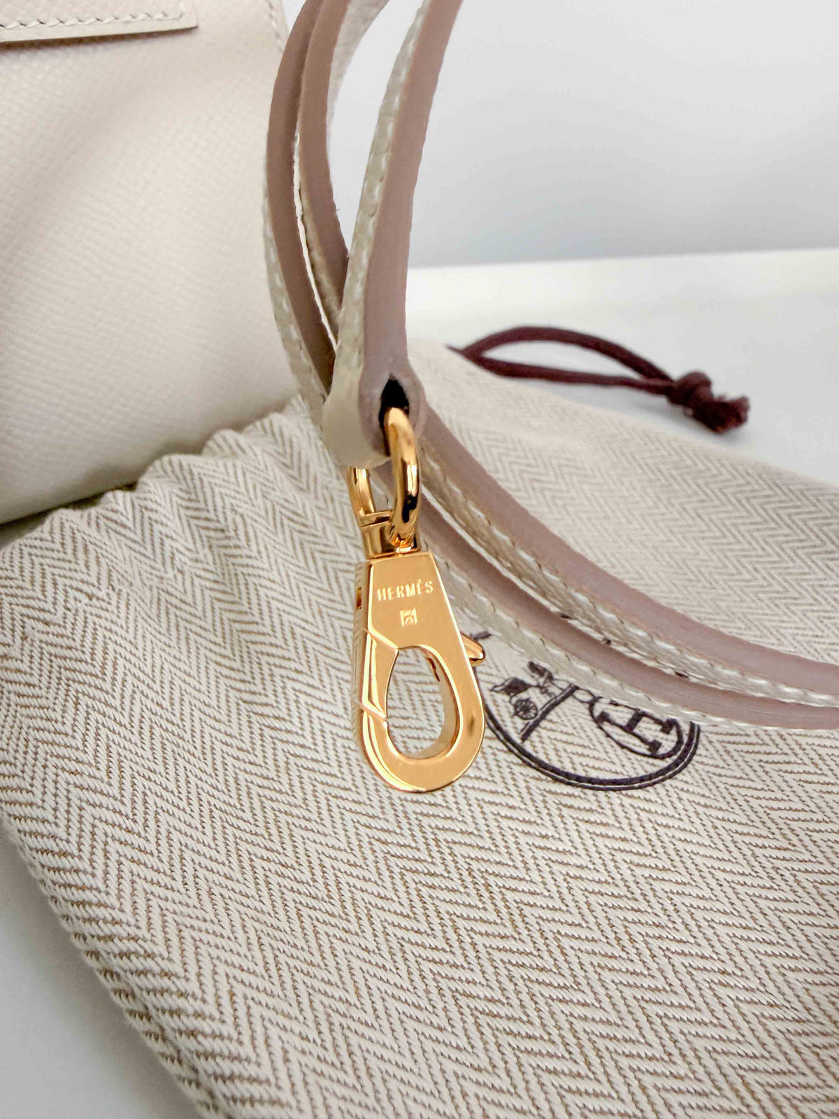 Hermès Kelly Sellier 20 Craie Epsom Handbag