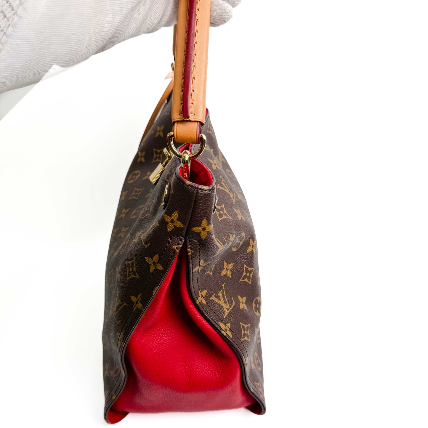Louis Vuitton Artsy MM Monogram Canvas Hobo Bag