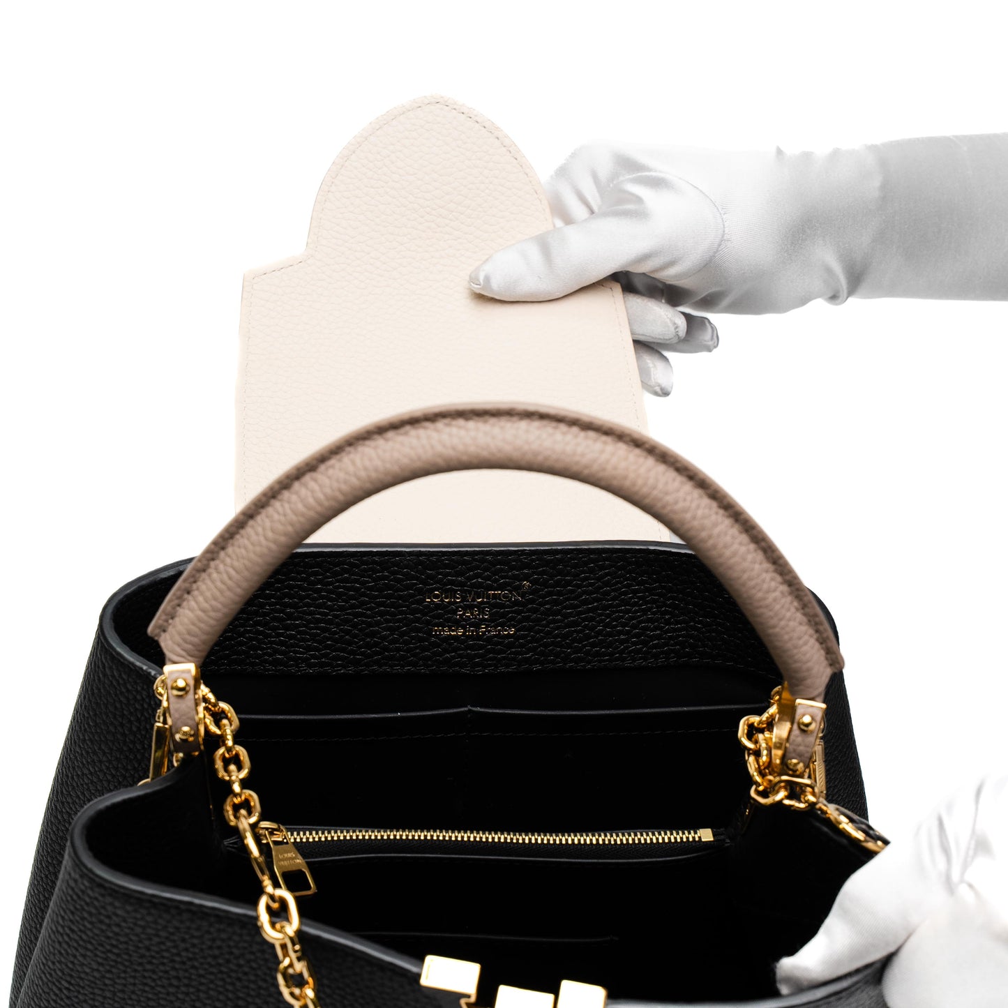 Louis Vuitton Capucines MM Black Leather Bag