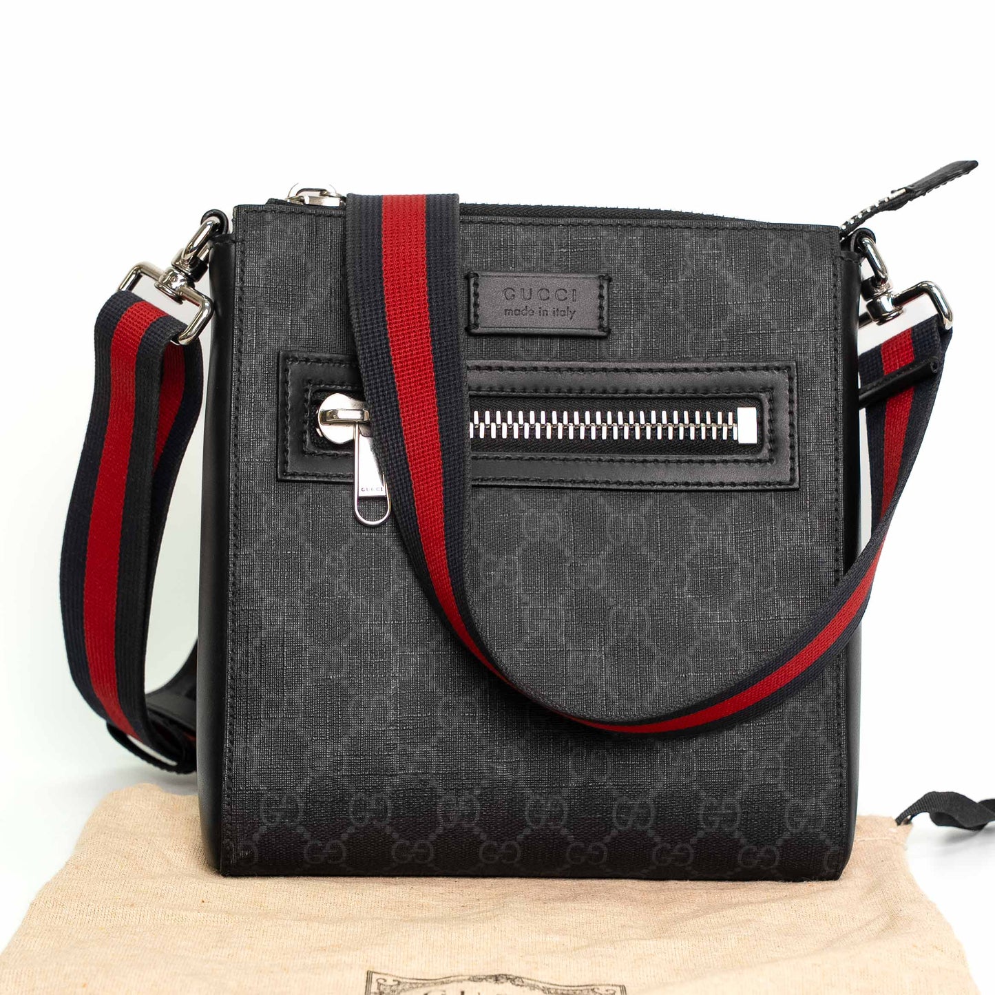 Gucci GG Supreme Black Canvas Messenger Bag