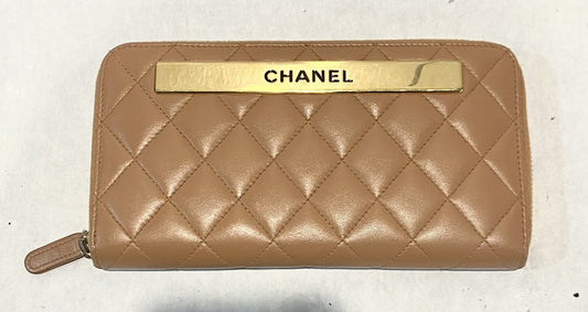 Chanel Brown Quilted Trendy Zip Around Wallet image 0