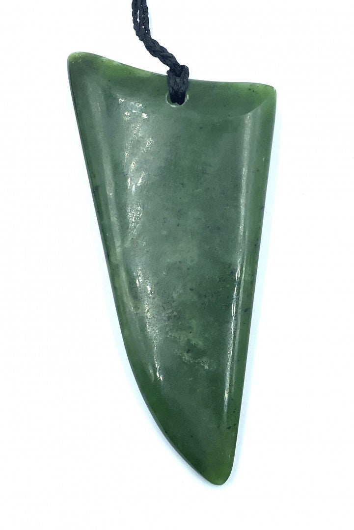 Large Pounamu Whale Tooth Nephrite Necklace image 2