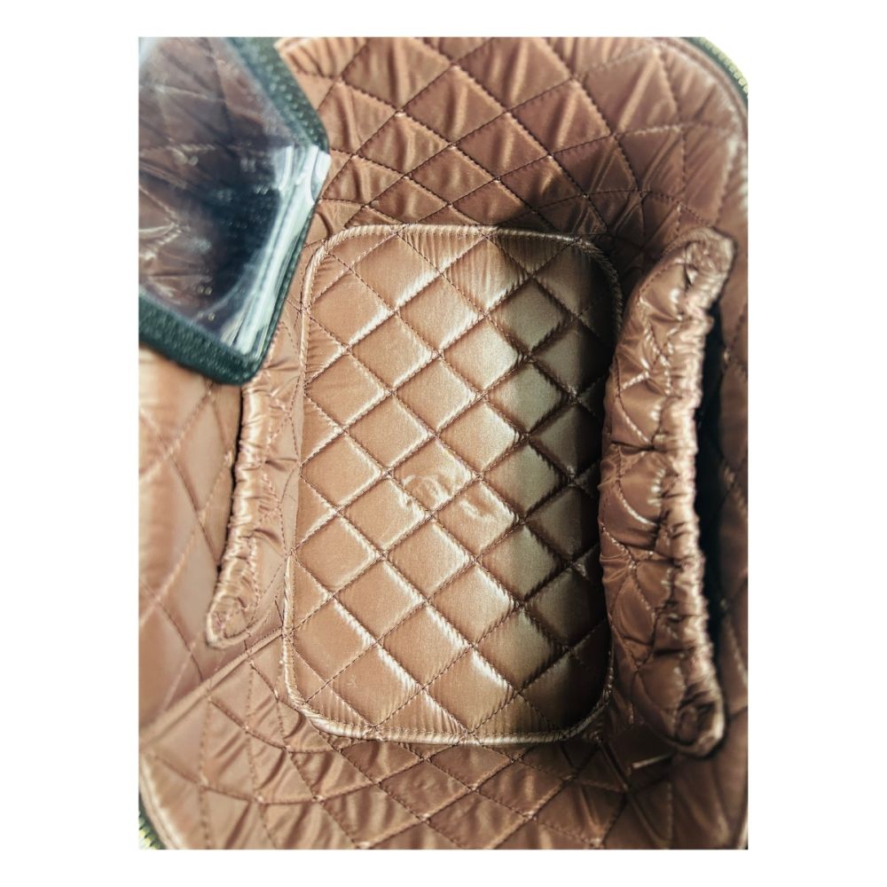 Chanel Quilted Vanity Case in Black Caviar Leather image 6